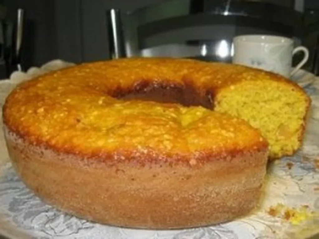 Bolo de cenoura com aveia